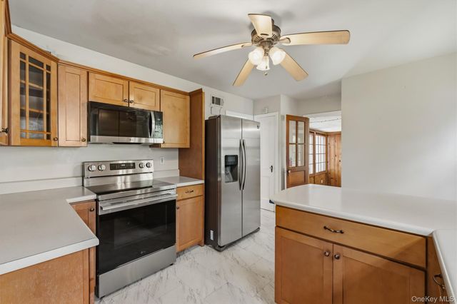 107 E Cedar Street, Poughkeepsie, NY 12601