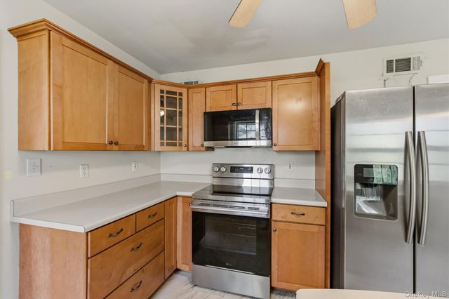107 E Cedar Street, Poughkeepsie, NY 12601