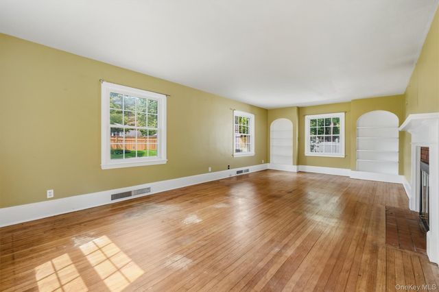 107 E Cedar Street, Poughkeepsie, NY 12601