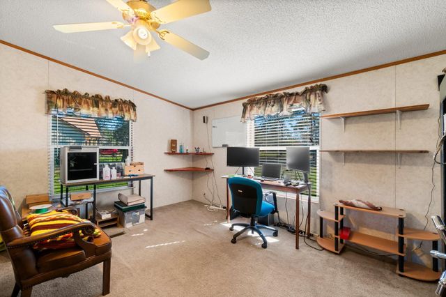 706 Sunny Drive, Livingston, TX 77351