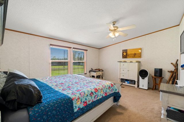 706 Sunny Drive, Livingston, TX 77351