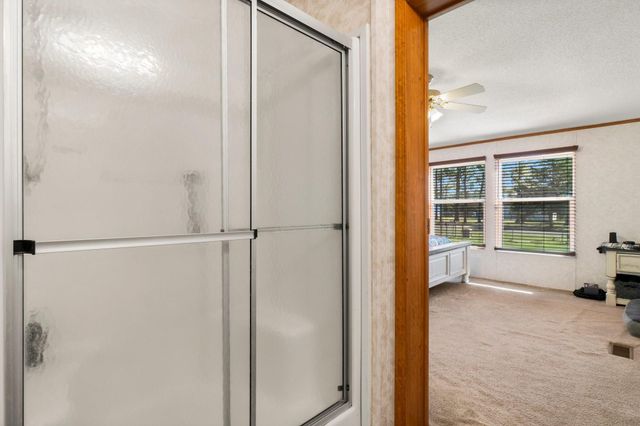706 Sunny Drive, Livingston, TX 77351