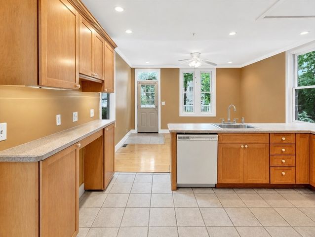 143 Main Street, Easton, MA 02356