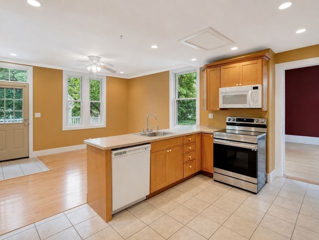 143 Main Street, Easton, MA 02356