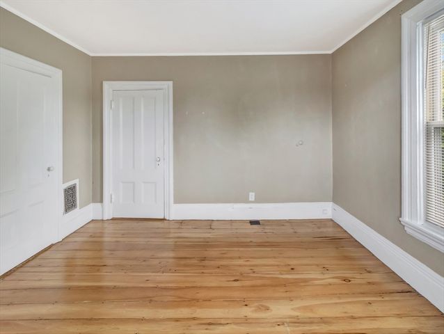 143 Main Street, Easton, MA 02356