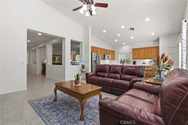 33145 Vermont, Temecula, CA 92592
