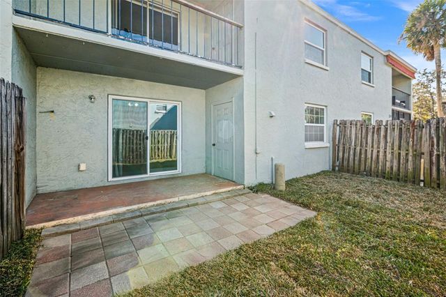 14415 AMERICAN CIRCLE 104, Tampa, FL 33613