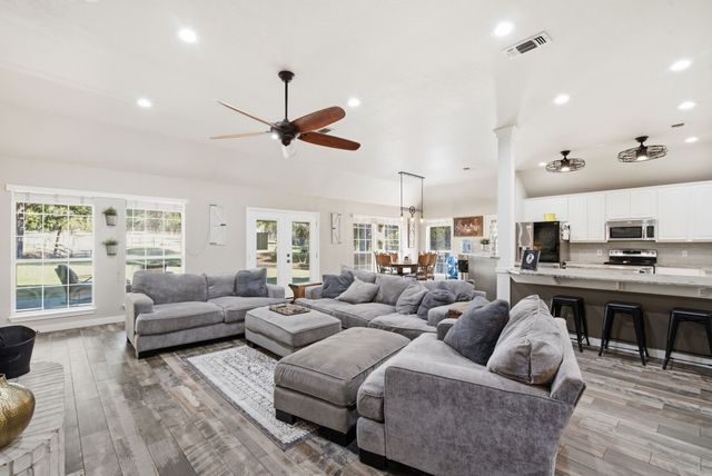 210 Saddle Club Road, Weatherford, TX 76088