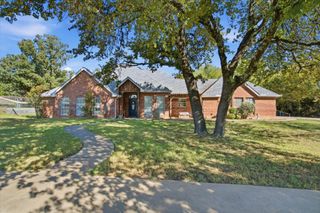 210 Saddle Club Road, Weatherford, TX 76088