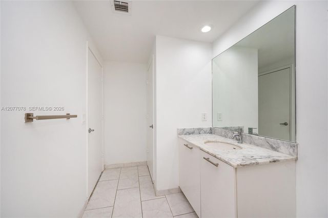 951 Brickell Avenue 2608, Miami, FL 33131