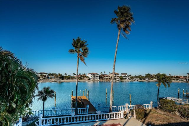 30 DOLPHIN DRIVE, Treasure Island, FL 33706