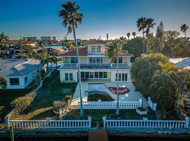 30 DOLPHIN DRIVE, Treasure Island, FL 33706