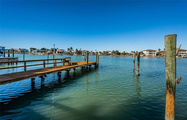 30 DOLPHIN DRIVE, Treasure Island, FL 33706