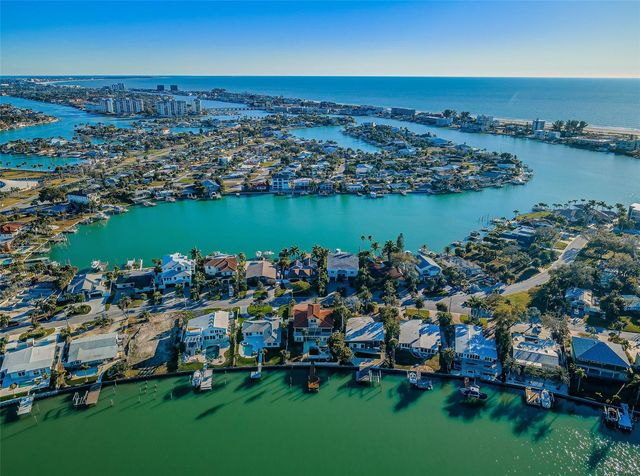 30 DOLPHIN DRIVE, Treasure Island, FL 33706