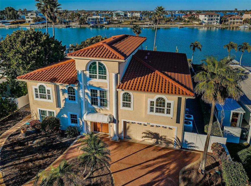 30 DOLPHIN DRIVE, Treasure Island, FL 33706
