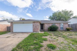 9907 Towne Tower Ln, Sugar Land, TX 77498
