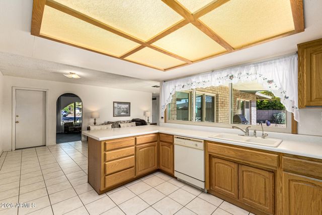 1123 E Julie Drive, Tempe, AZ 85283