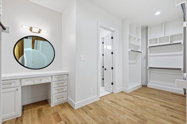 449 Whispering Way, Red Oak, TX 75154