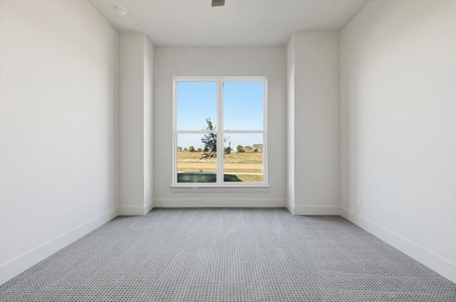 449 Whispering Way, Red Oak, TX 75154