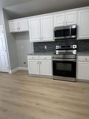 3160 Delaford Drive, Carrollton, TX 75007