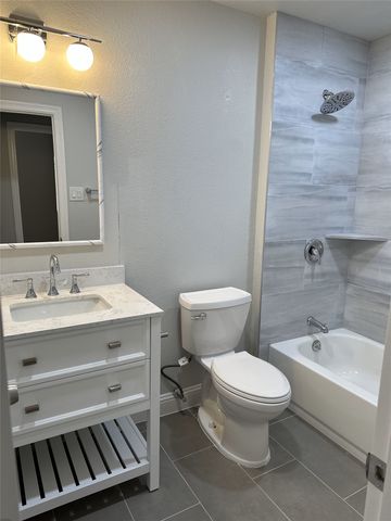 3160 Delaford Drive, Carrollton, TX 75007