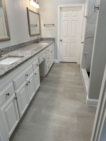 3160 Delaford Drive, Carrollton, TX 75007