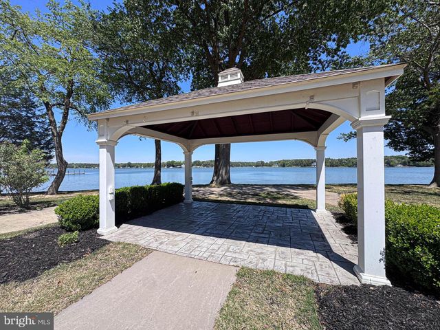 11325 INGELS, Swan Point, MD 20645