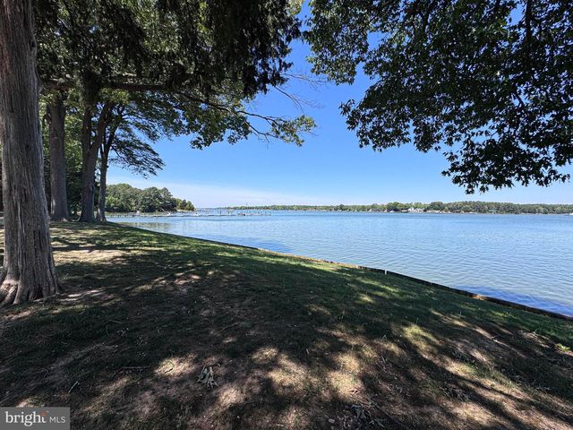 11325 INGELS, Swan Point, MD 20645