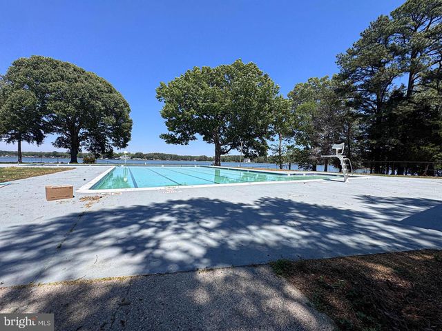 11325 INGELS, Swan Point, MD 20645