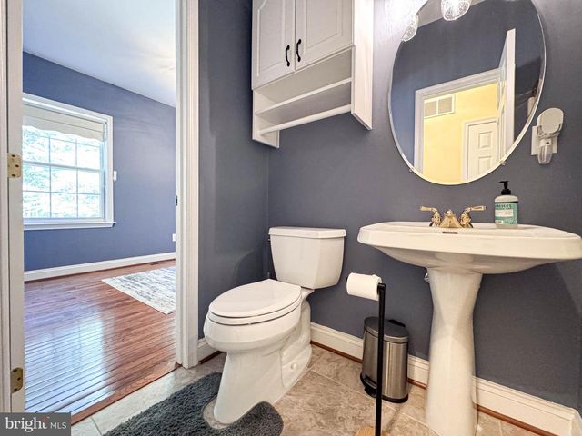 11325 INGELS, Swan Point, MD 20645