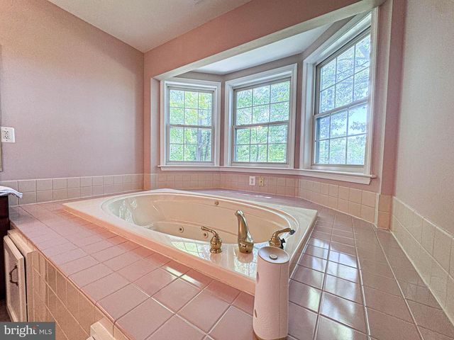 11325 INGELS, Swan Point, MD 20645