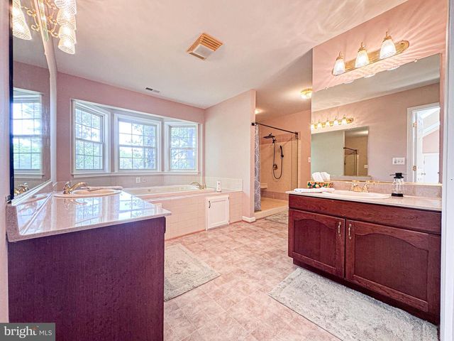 11325 INGELS, Swan Point, MD 20645
