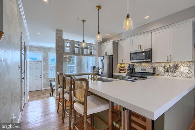 701 S STREEPER ST, Baltimore, MD 21224