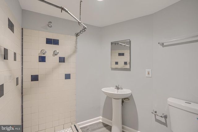 701 S STREEPER ST, Baltimore, MD 21224