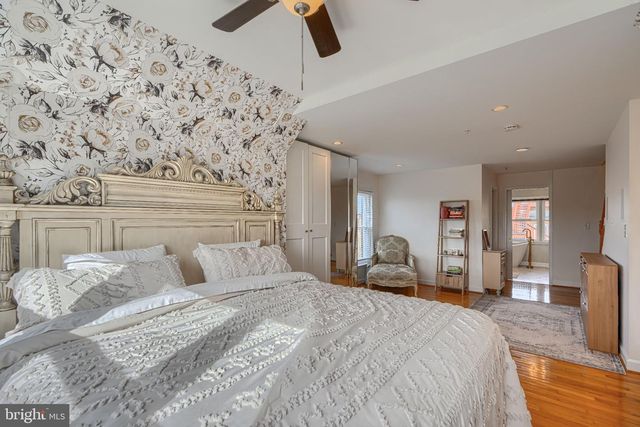 701 S STREEPER ST, Baltimore, MD 21224