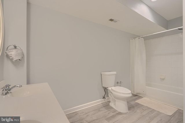 701 S STREEPER ST, Baltimore, MD 21224