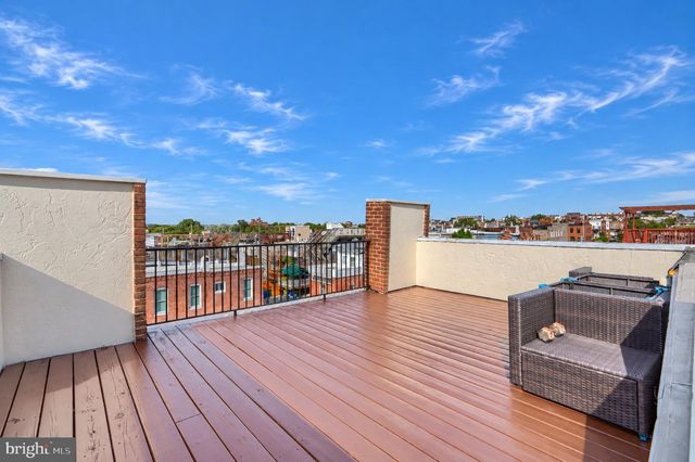 701 S STREEPER ST, Baltimore, MD 21224