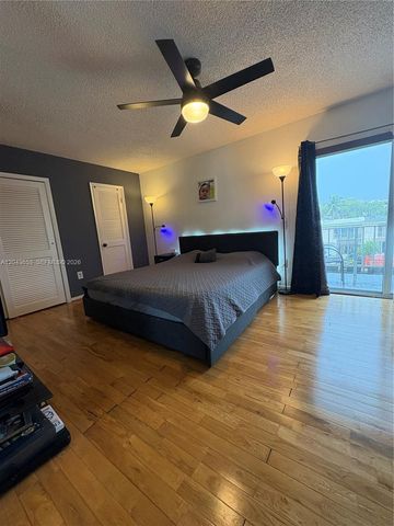 3862 NE 171st St C, North Miami Beach, FL 33160