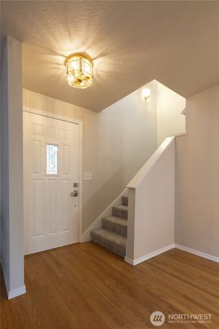 5047 Carole Drive NE, Olympia, WA 98516