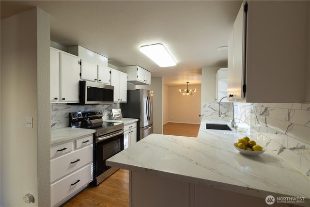 5047 Carole Drive NE, Olympia, WA 98516