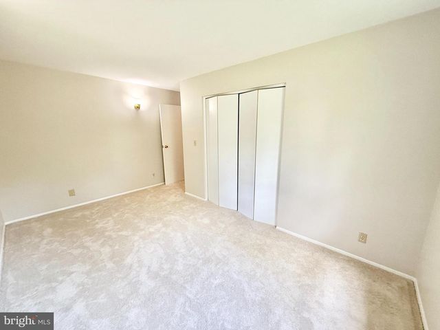 201 HARDWOOD LN, Fredericksburg, VA 22408