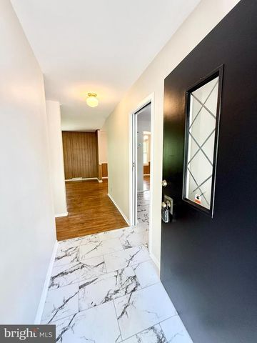 201 HARDWOOD LN, Fredericksburg, VA 22408