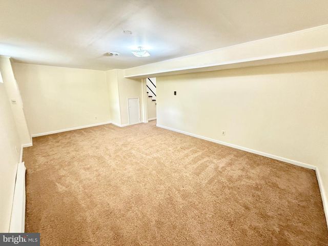 201 HARDWOOD LN, Fredericksburg, VA 22408