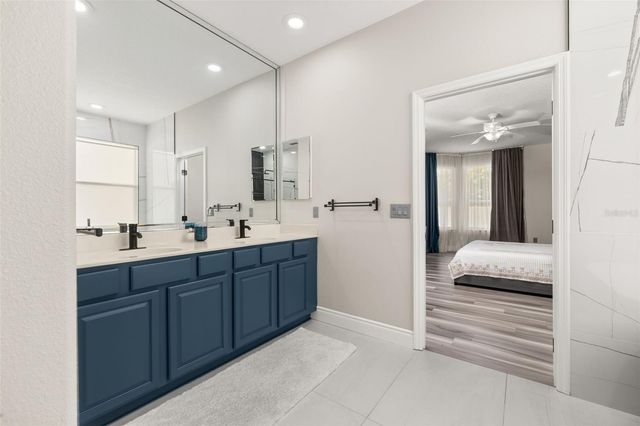 13247 HATHERTON CIRCLE, Orlando, FL 32832