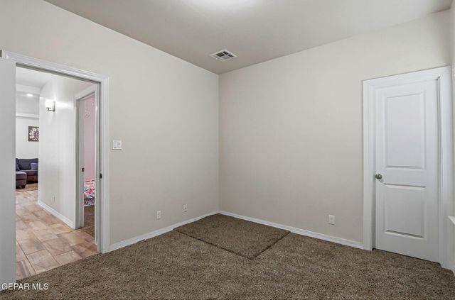 354 SOL Court, Vinton, TX 79821