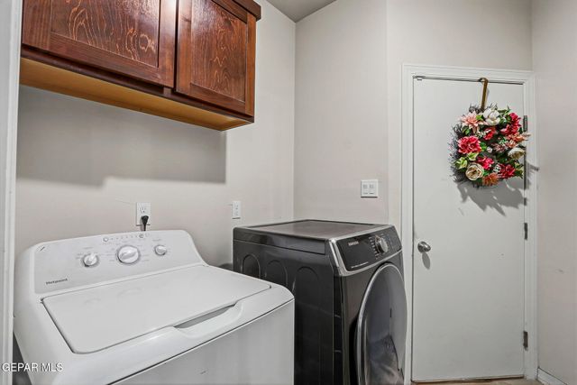 354 SOL Court, Vinton, TX 79821