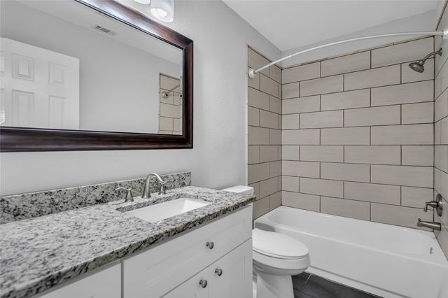 4300 Barnsley Drive, Plano, TX 75093