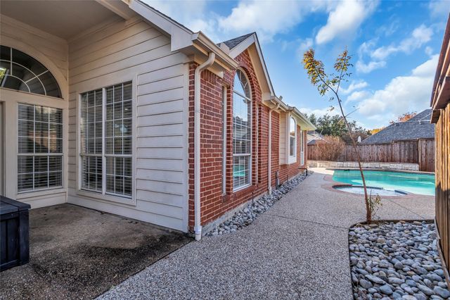 4300 Barnsley Drive, Plano, TX 75093