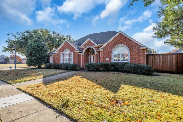 4300 Barnsley Drive, Plano, TX 75093