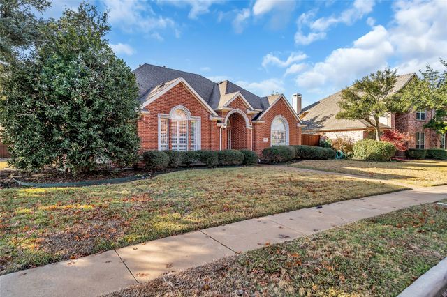 4300 Barnsley Drive, Plano, TX 75093